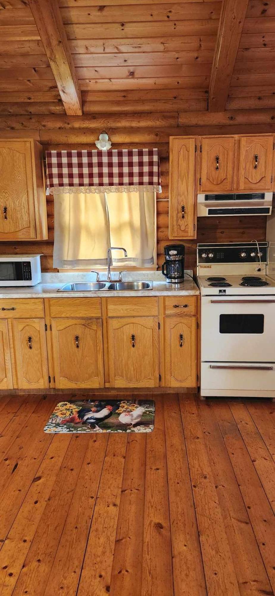 Cajun Cedar Log Cottages Margaree Forks ภายนอก รูปภาพ