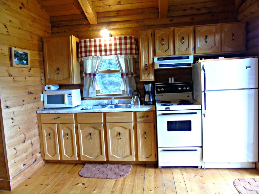 Cajun Cedar Log Cottages Margaree Forks ห้อง รูปภาพ
