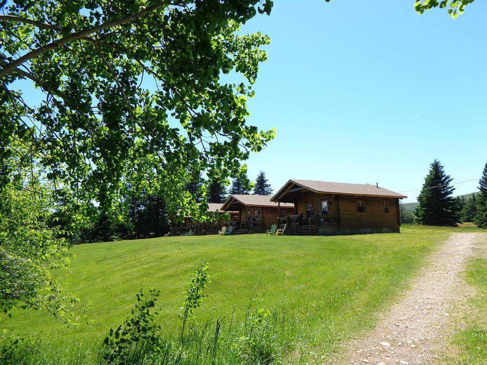 Cajun Cedar Log Cottages Margaree Forks ภายนอก รูปภาพ