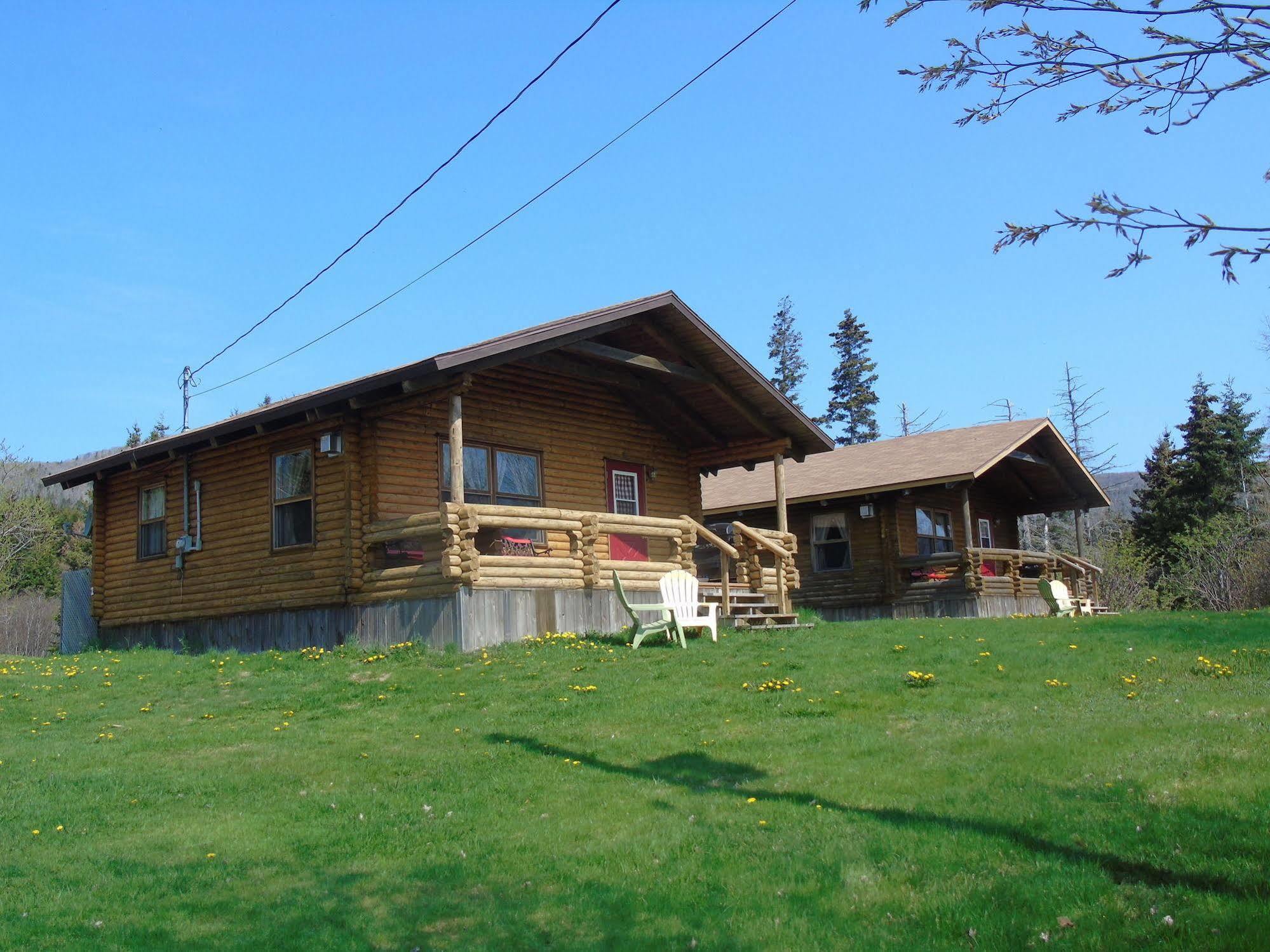 Cajun Cedar Log Cottages Margaree Forks ภายนอก รูปภาพ