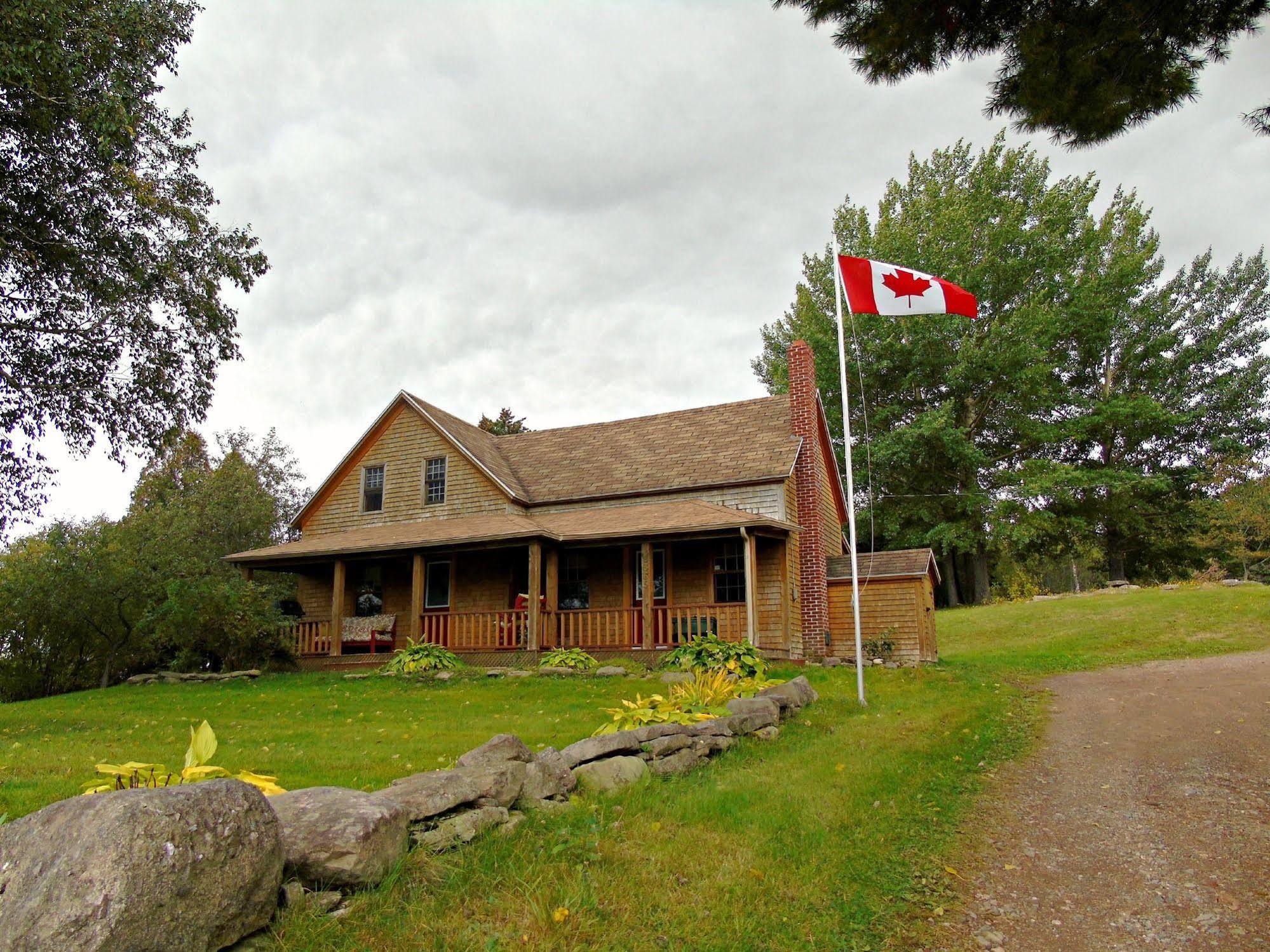 Cajun Cedar Log Cottages Margaree Forks ภายนอก รูปภาพ